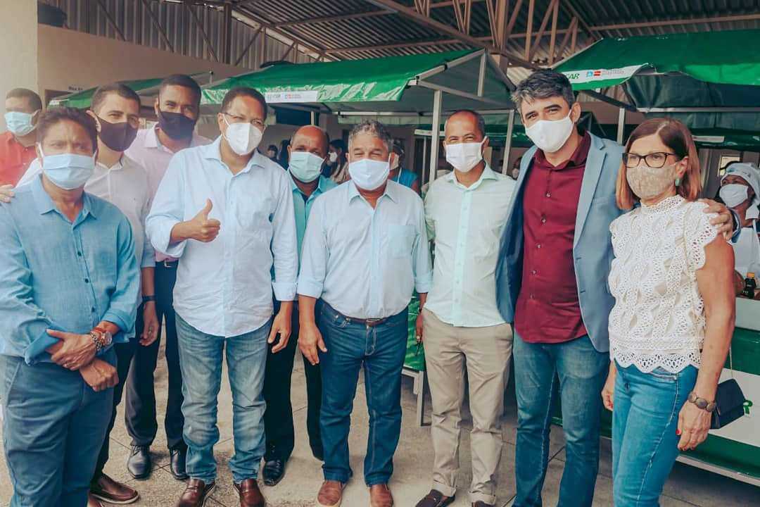Camacã: Prefeito Paulo do Gás participa da visita do Governador Rui Costa em Mascote